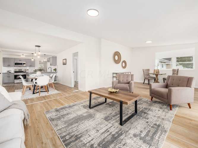 1565 Oakwood Avenue Columbus, OH 43207 | Vision Realty Inc. Photo 1