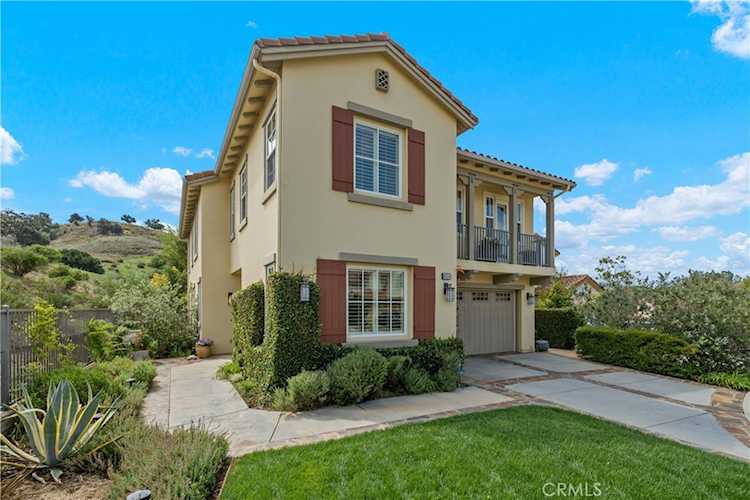 4694 Luna Ct Calabasas, CA 91302