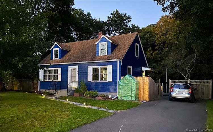 43 David Dr East Haven, CT 06512 | MLS 170599428 Photo 1