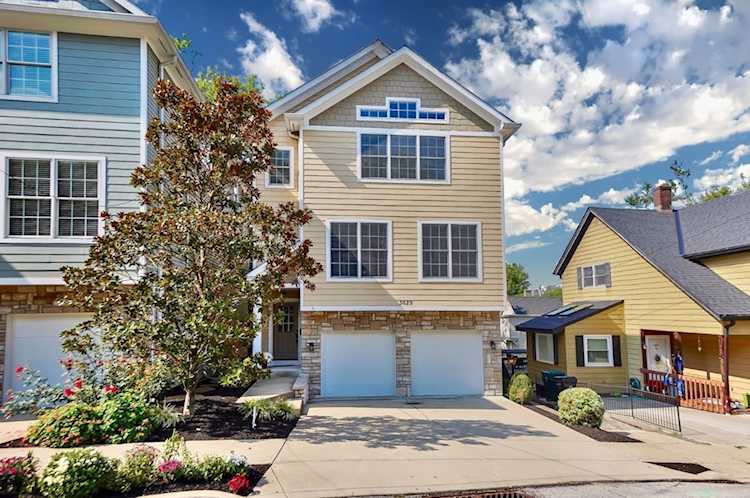 3629 Woodbridge PL Cincinnati, OH 45226