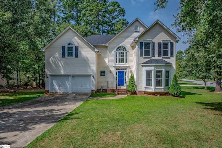 2 Leslie Court Mauldin, SC 29662