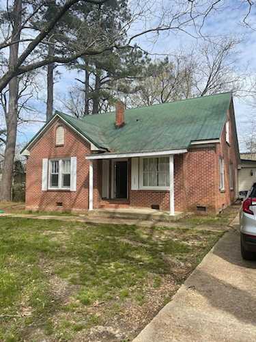 206 Wells Calhoun City, MS 38916
