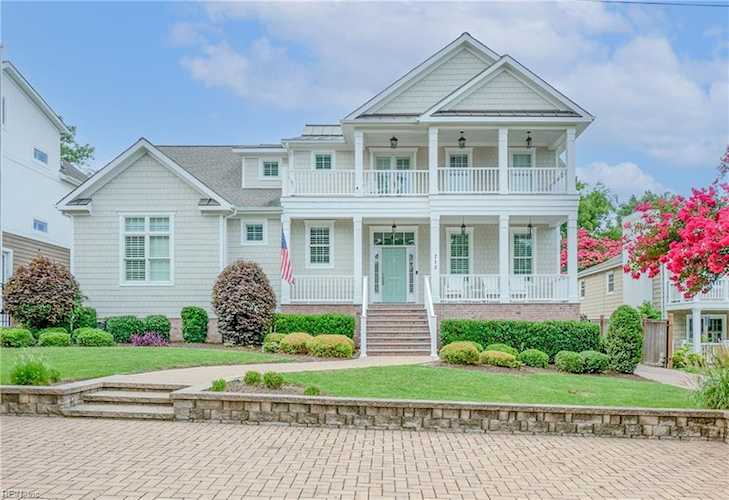 213 63rd St Virginia Beach, VA 23451
