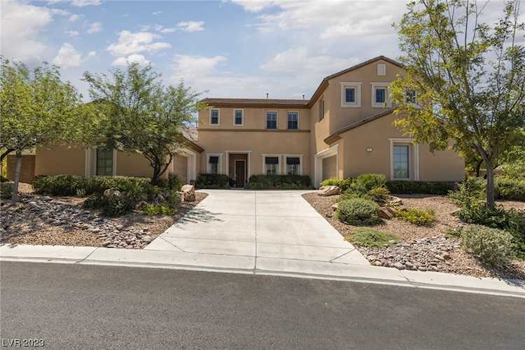 9 Chalet Hills Terrace Henderson, NV 89052