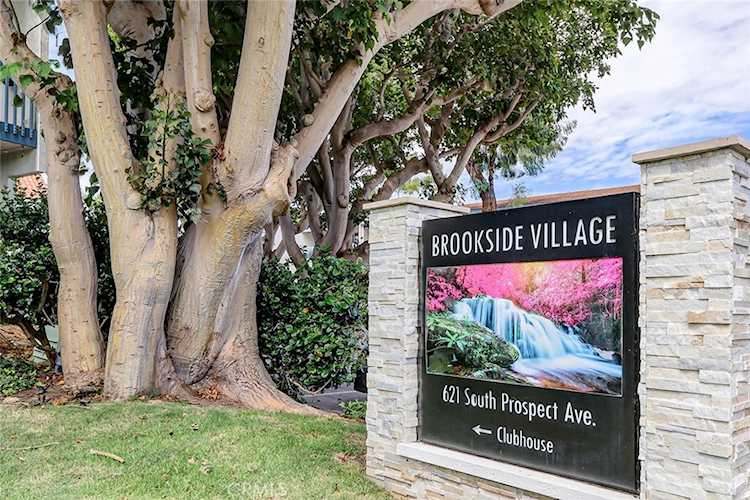 631 S Prospect Ave #101 Redondo Beach, CA 90277 | MLS SB23175813 Photo 1