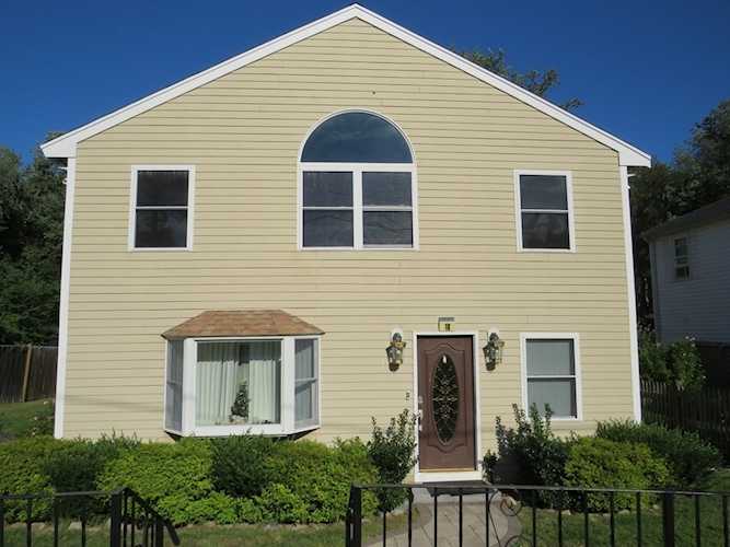 18 Holly Road Holbrook, MA 02343