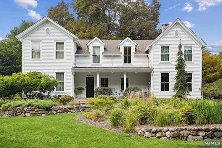 73 East Mahwah Road Mahwah, NJ 07430