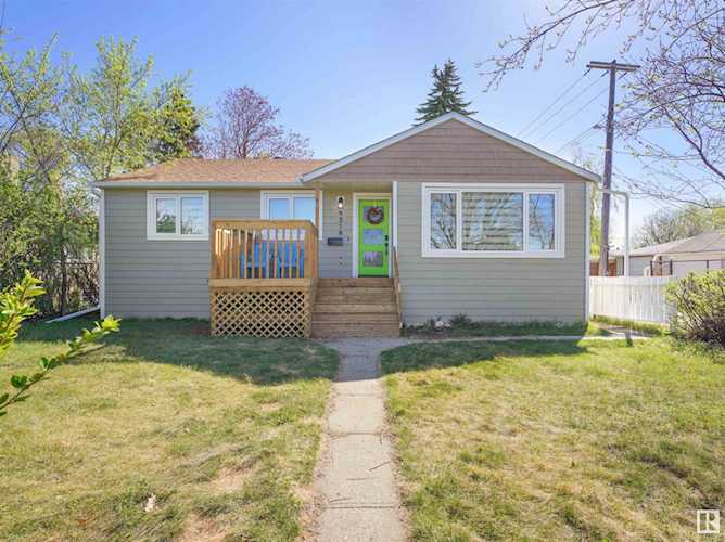 9519 87 Street Edmonton, AB T6C 3H9