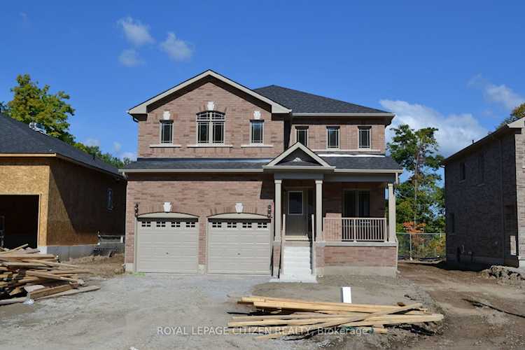 30 Revol Rd Penetanguishene, ON L9M 0W8