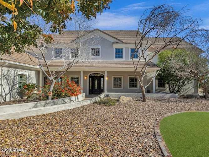 856 W Quail Circle Queen Creek, AZ 85143