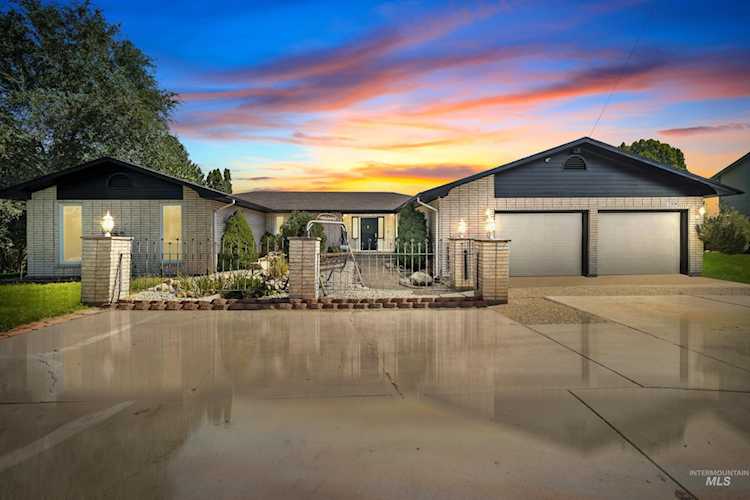 Build Idaho- Prepare to be Moved! Idaho's Ultimate Home Search Photo 1