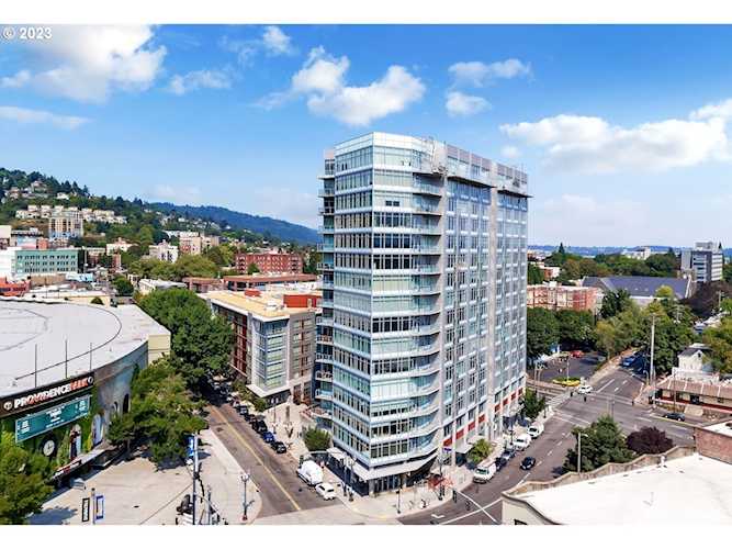 1926 W Burnside ST #205 Portland, OR 97209