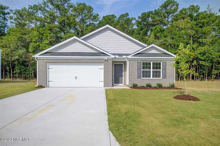 1314 S Wilshire Ct Kinston, NC 28504