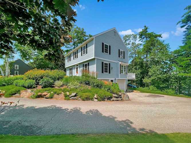 45 Samuel Hanson Ave Dover, NH 03820