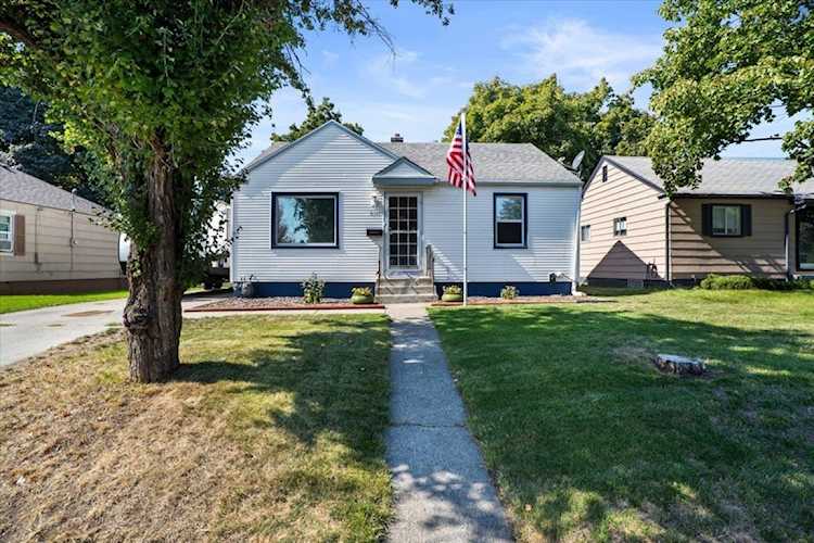 6111 N Wall St Spokane, WA 99205