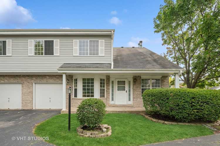 3531 Frontenac Ct Aurora, IL 60504