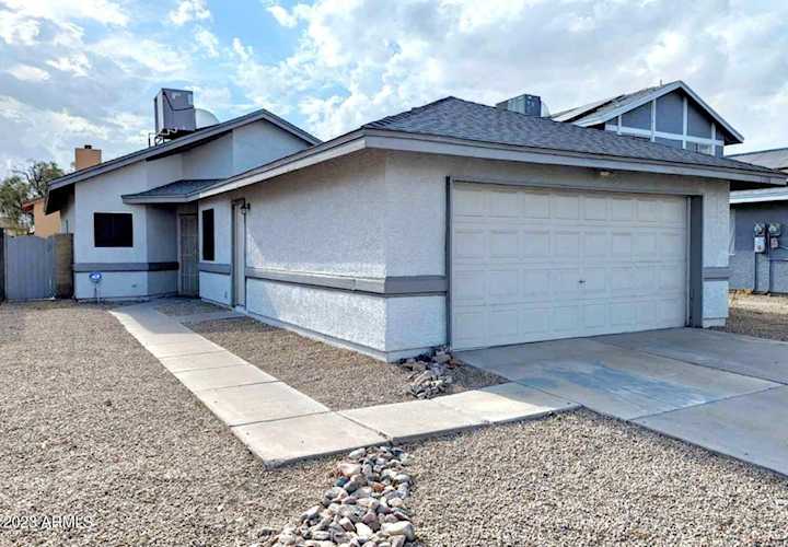 11318 N 81st Avenue Peoria, AZ 85345