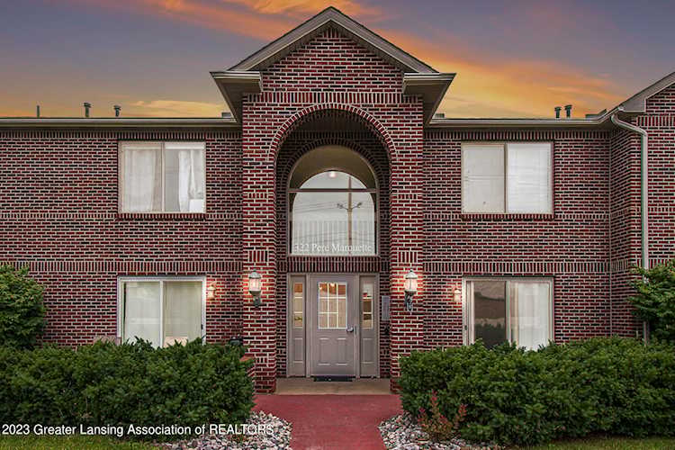 322 Pere Marquette Dr Lansing, MI 48912 | MLS 276168 Photo 1