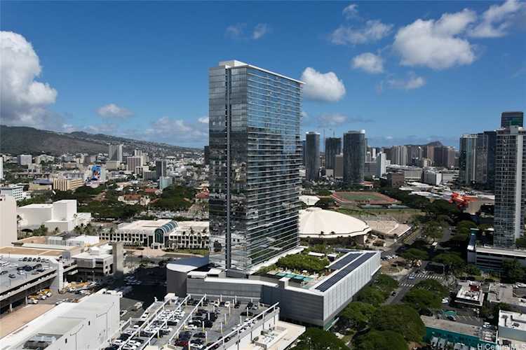 888 Kapiolani Boulevard #1705 Honolulu, HI 96813