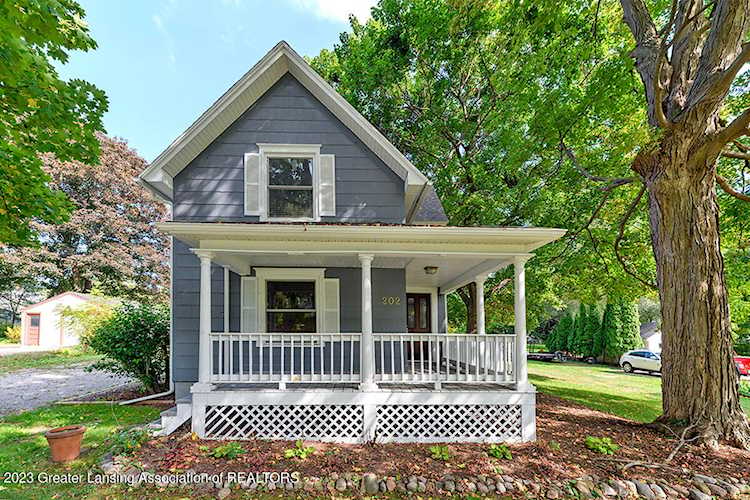 202 N Market St Dewitt, MI 48820 | MLS 276170 Photo 1