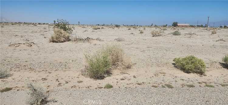 1116 Sea Nymph Ave Salton City, CA 92274