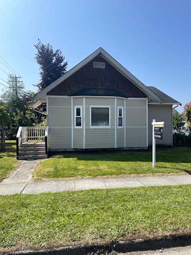 45858 Reece Avenue Chilliwack, BC V2P 2Z5