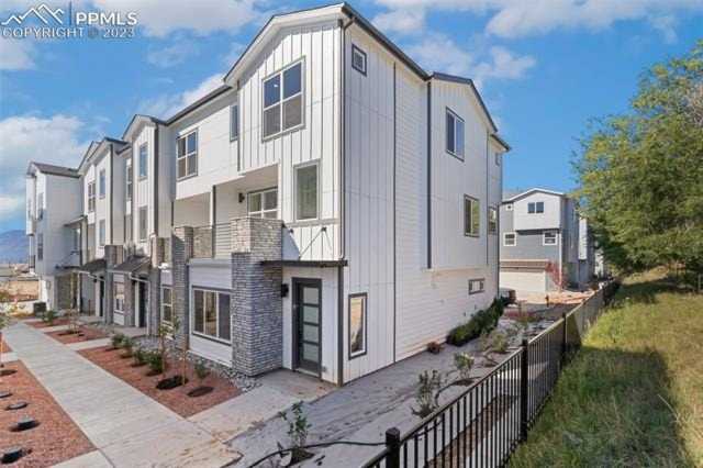 3495 Drumlin Grove Colorado Springs, CO 80907