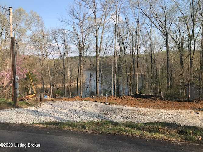 930 Hickory Grove Rd Leitchfield, KY 42754