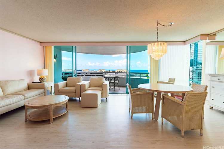 1341 Kapiolani Boulevard #15A Honolulu, HI 96814
