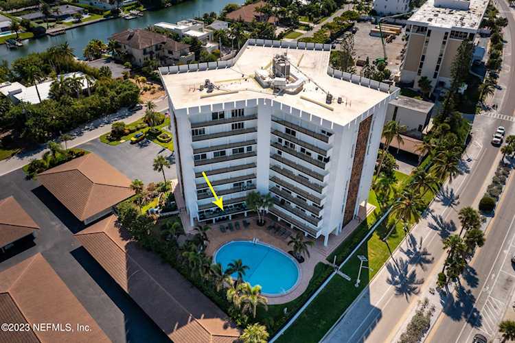 101 Benjamin Franklin DR Sarasota, FL 34236