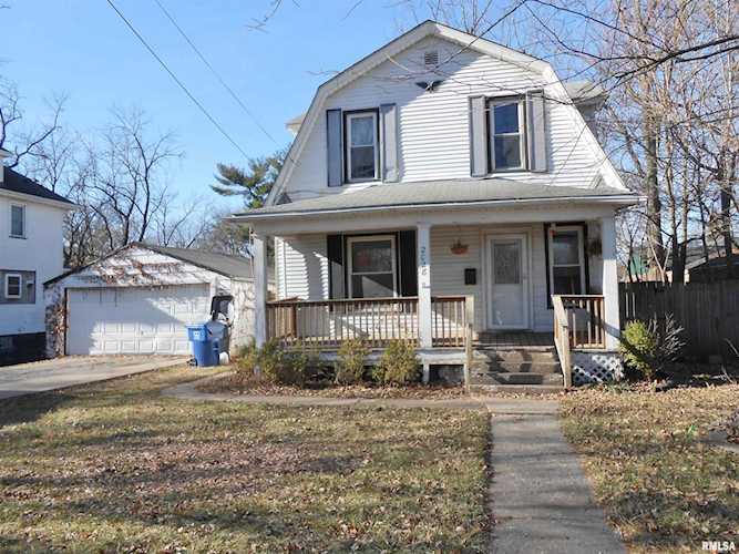 2028 Bridge Ave Davenport, IA 52803 | MLS QC4240485 Photo 1
