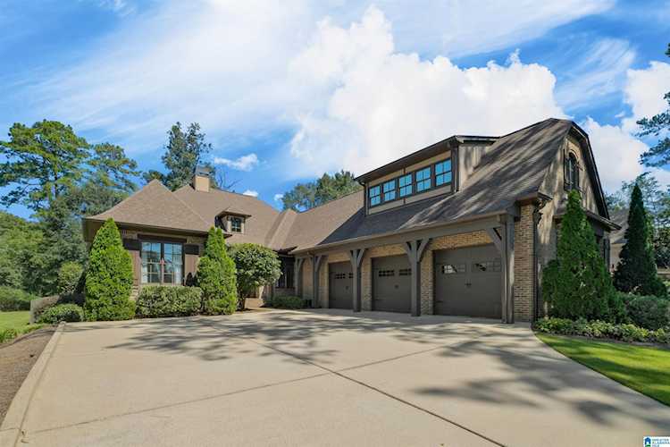 2420 Dolly Ridge Road Vestavia Hills, AL 35243