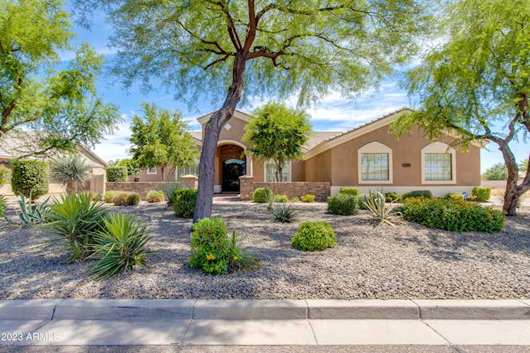 8045 W Belmont Avenue Glendale, AZ 85303