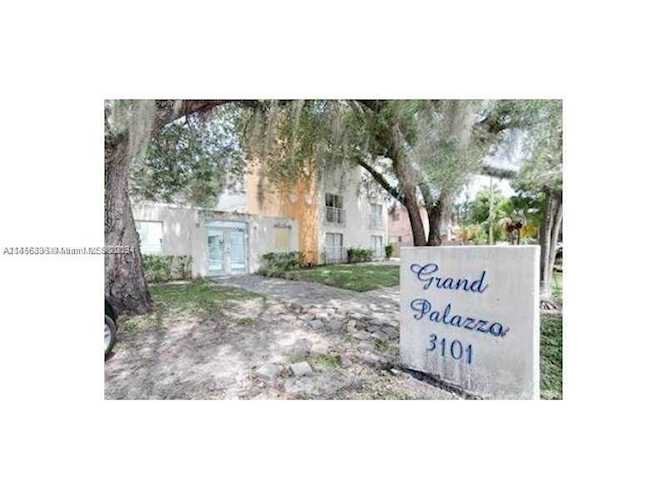 3101 SW 27th Ave #301 Miami, FL 33133