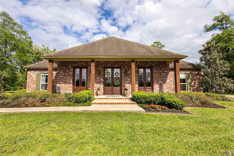 11648 Core Ln Baker, LA 70714