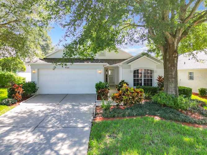 3691 Eversholt St Clermont, FL 34711