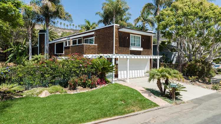 8107 Buena Fortuna St Carpinteria, CA 93013