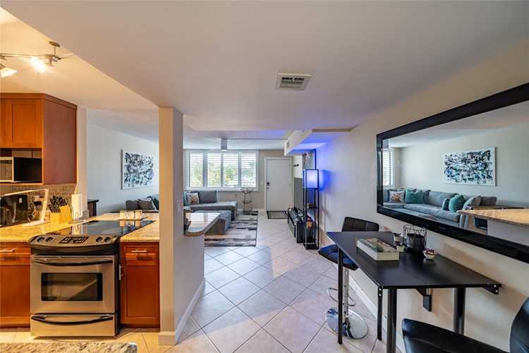 1901 N Andrews Ave #206 Wilton Manors, FL 33311