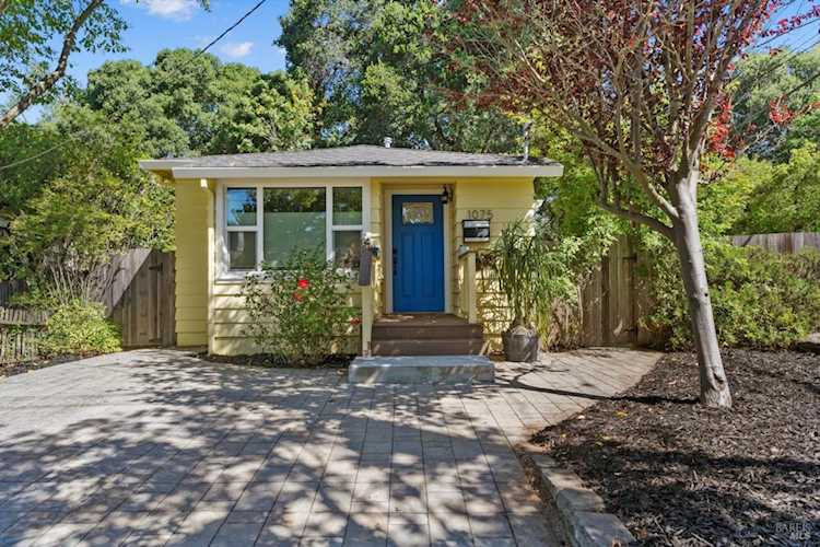 1075 Clark Street Santa Rosa, CA 95404