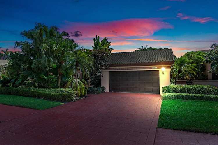 6542 Via Rosa Boca Raton, FL 33433