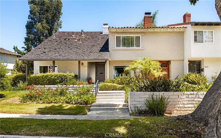 2636 Vista Del Oro Newport Beach, CA 92660