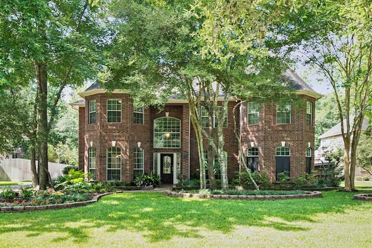 78 S Shawnee Ridge Circle The Woodlands, TX 77382