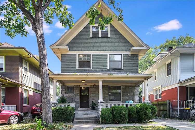 3307 Charlotte St Kansas City, MO 64109 | MLS 2455155 Photo 1