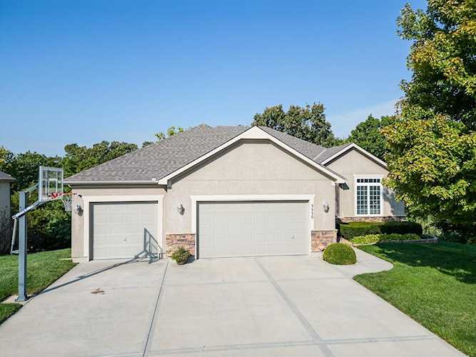 3530 N 110th Terrace Kansas City, KS 66109 | MLS 2455086 Photo 1