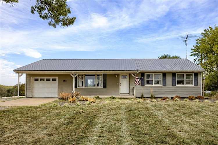 24304 W 240th St Paola, KS 66071