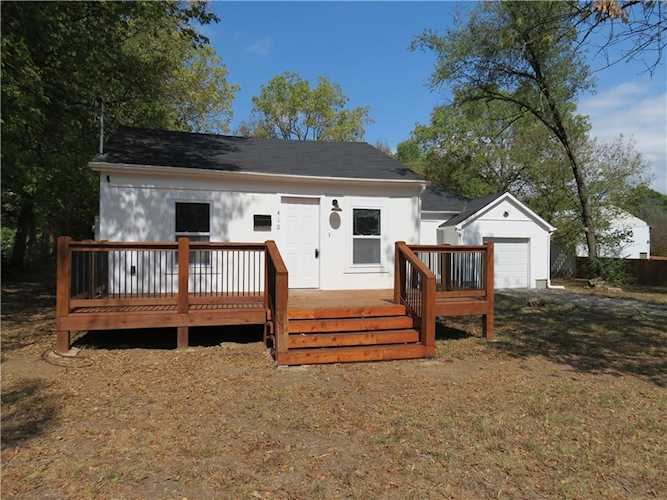 410 Smith St Butler, MO 64730 | MLS 2455860 Photo 1