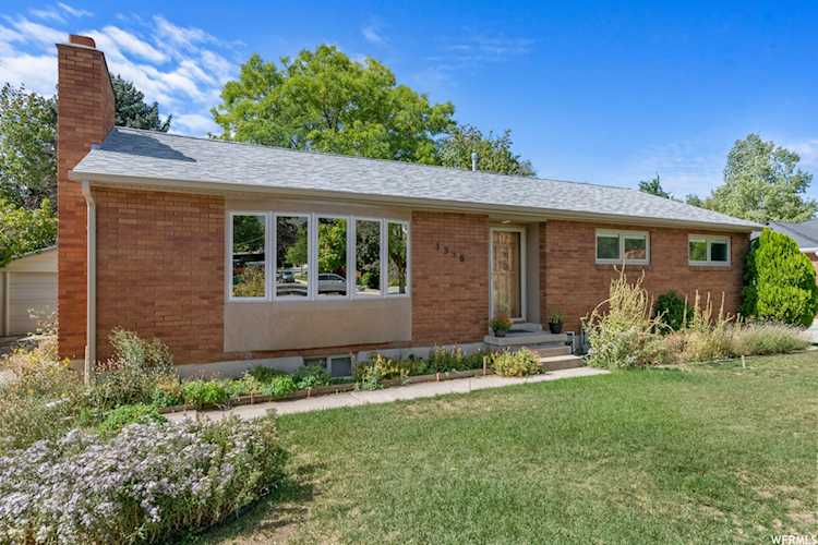 3336 S Pioneer St Salt Lake City, UT 84109