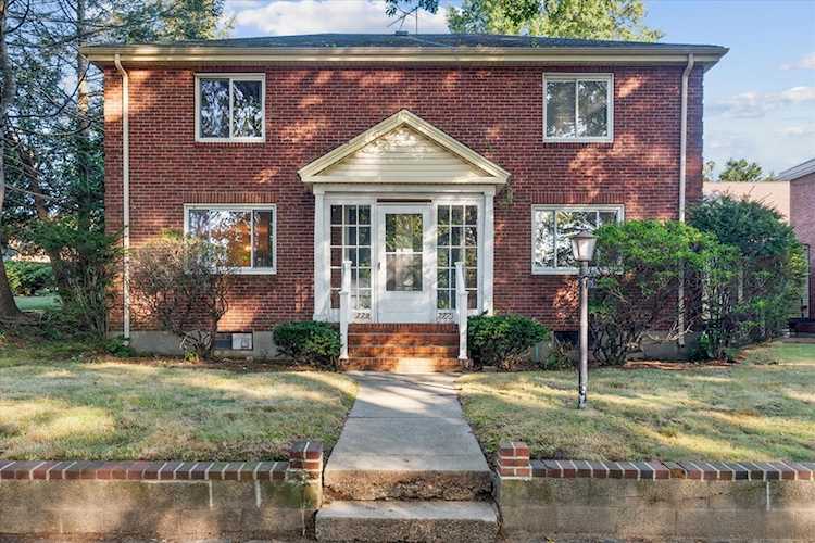 777-779 Vfw Parkway Boston, MA West Roxbury 02132 | Town Property Group Photo 1