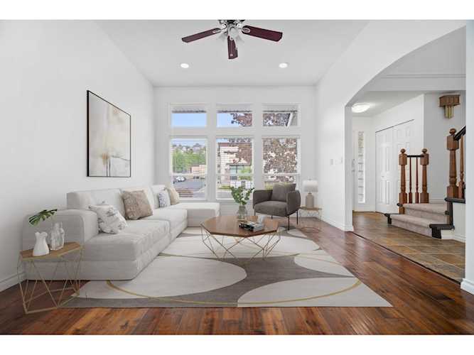 33626 11 Avenue Mission, BC V2V6Z2