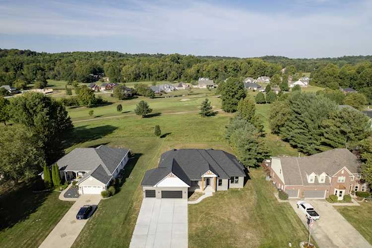 2920 Sunderland Dr Martinsville, IN 46151